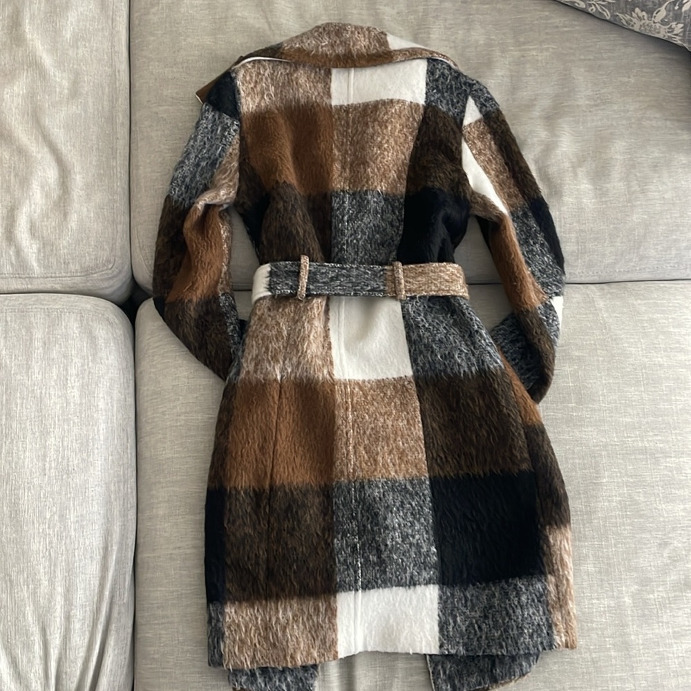 Venus Wool Coat - Picture 5 of 5